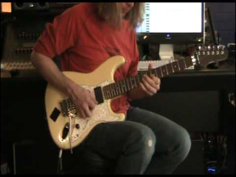 Daniel Christopherson - warming up / jamming