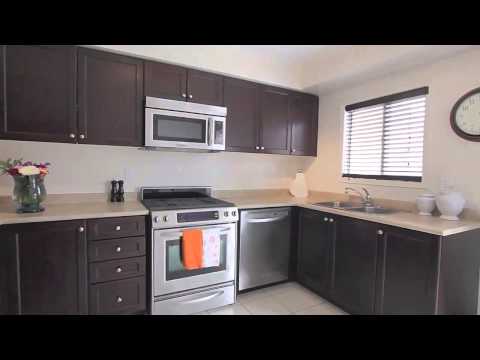 122 Ocean Pearl Crescent, Whitby