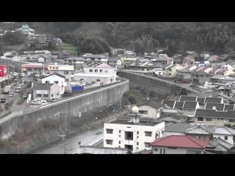 Advanced English Listening Practice 1 English Lesson at Fast Native Speed Laundry in Japan