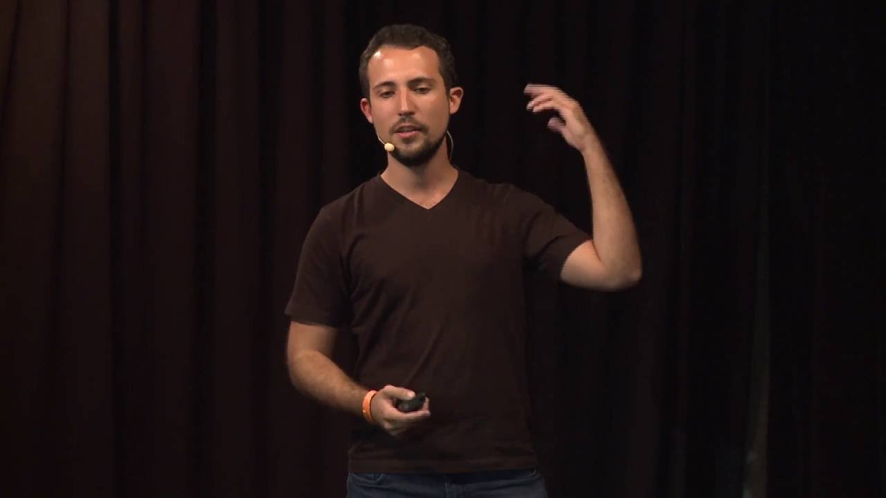 Trabalho vale mais que boas ideias | Gabriel Guimaraes | TEDxRio