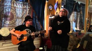 Nathaniel Johnstone and Dogwood perform &quot;Little Star&quot; David Bowie tribute