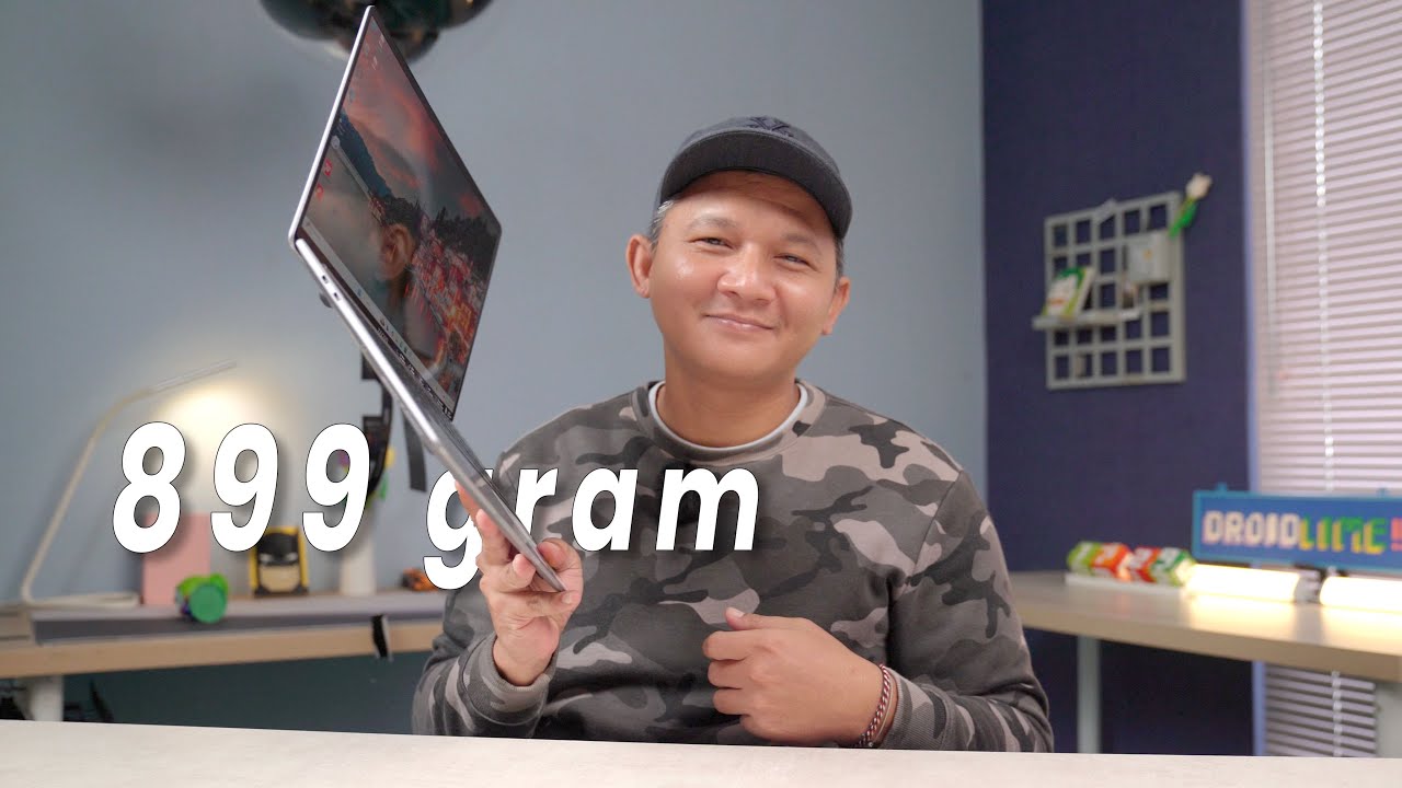 Laptop Tipis Layar OLED Paling Ringan