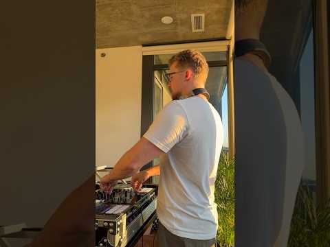 Antdot, Savera - Landfill 🌅🎶 Check out the Sunrise Sessions vol 1 Now!! #dj #sunrise #housemusic