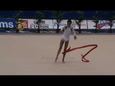 Eloïse MARCHON ruban - 2014 Gala de charité Reims 16 février