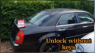 Unlocking Chrysler 300c door without key