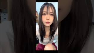 白のセーターって可愛いよね