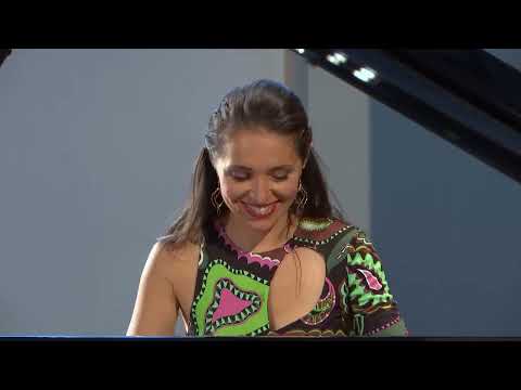Glinka Brilliant Variation on a Donizetti's Theme "Anna Bolena"- Inga Fiolia (Klavier-Festival Ruhr)