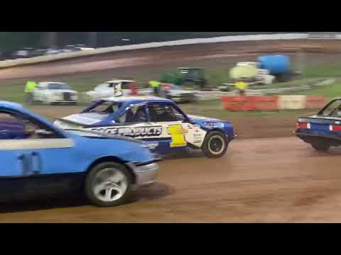 Gympie speedway 10th april 2021 first heat Tim weir Justin weir / Clarkos Performance