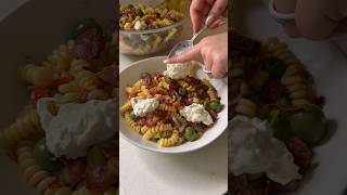 Summer pasta salad 😍 #asmr #asmrsounds #asmrvideo #satisfying #recipe #recipeoftheday #recipevideo