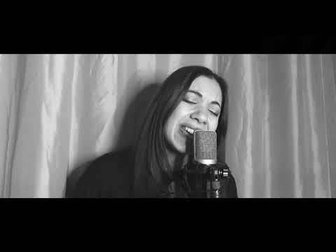 HILLSONG - OCEANS (Sara Adamo Cover)