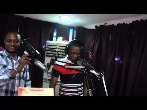 OZZYBOSCO AND OLAMIDE BADOO JAMMING ON STAR FM 101.5