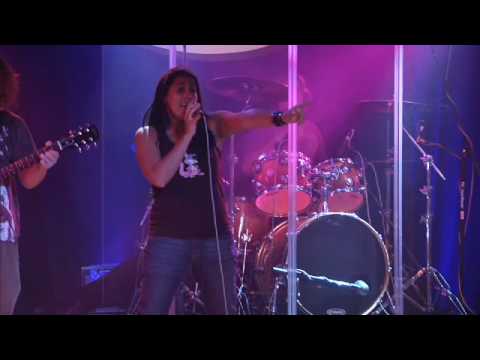 Brandon Cooke playing "Living on a Prayer"