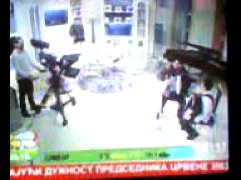 BOJAN NESIC I MARIO MIHAJLOVIC NA JUTARNJEM PROGRAMU RTS-a. 23.12.2012.