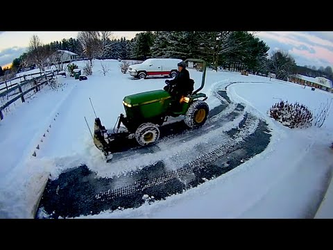 Snow Plowing Driveway With John Deere JD 855 Tractor | Winter Snowstorm In Maryland 1/7/2022
