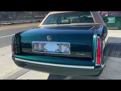 1997 Cadillac Sedan (CC-1554475) for sale in West Babylon, New York