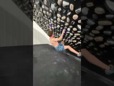 “Al Pastor” V13/8B @ 50° on the TB2 Mirror Layout. Sean Houchins-Mcallum making it look too easyyy