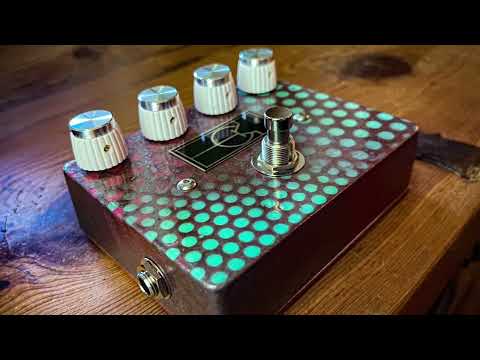 Colorsound Power Boost (18v) by Collector Effectors