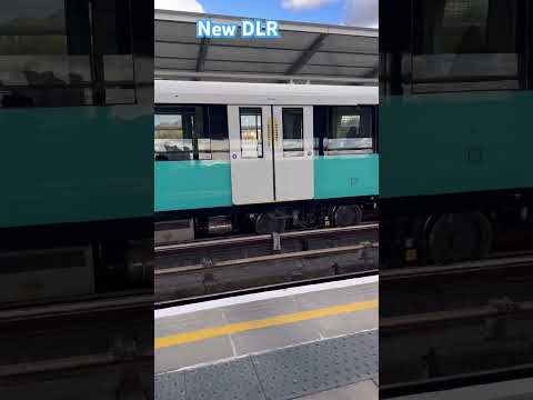 What do you think about the New DlR? #london #train #dlr
