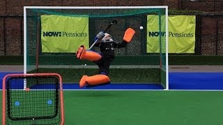 Maddie Hinch & Crazy Catch - Hockey "Not Giving In" video