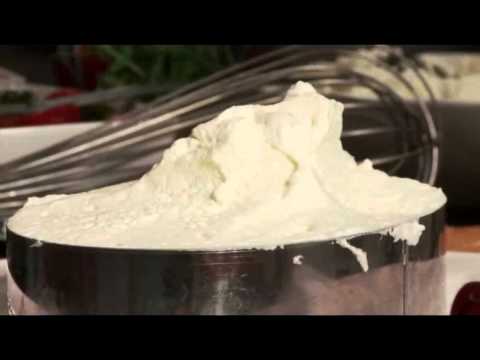 James Martin - Cheat's 10 Minute Strawberry Gateau Recipe