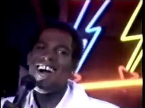 Patty and Orlando Johnson -  "Woman Is Light" (FullTime Production) - Official Video