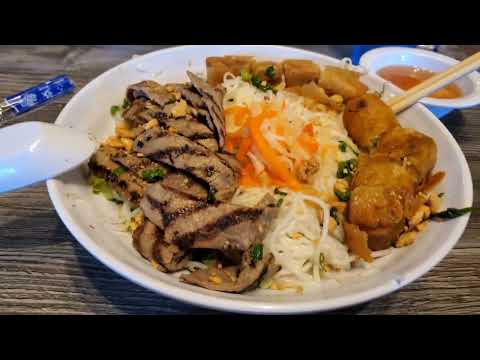 Viet Noodle Bar: excelente restaurante vietnamita versátil em Las Vegas, NV