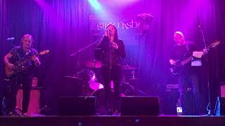 Trish Murray, Ian Hunter &amp; The Handsome House Band Sign Your Name Stramash Edinburgh 07 10 2018