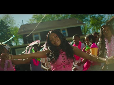 Khaliyah X - We Outside