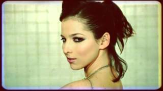 Vuelve A Amarme Lyrics English Translation