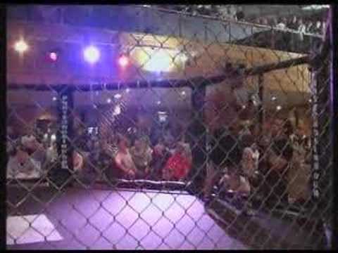 Les Ojugbana Vs Diego Gonzalez - Strike & Submit 1 - PART 1