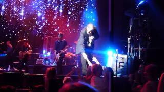 John Farnham - Noone comes close