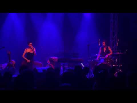 קמילה Kama Kamila Bascula