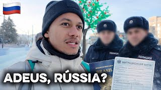 VOU TER QUE VOLTAR PARA O BRASIL? (PRECISAMOS CONVERSAR)