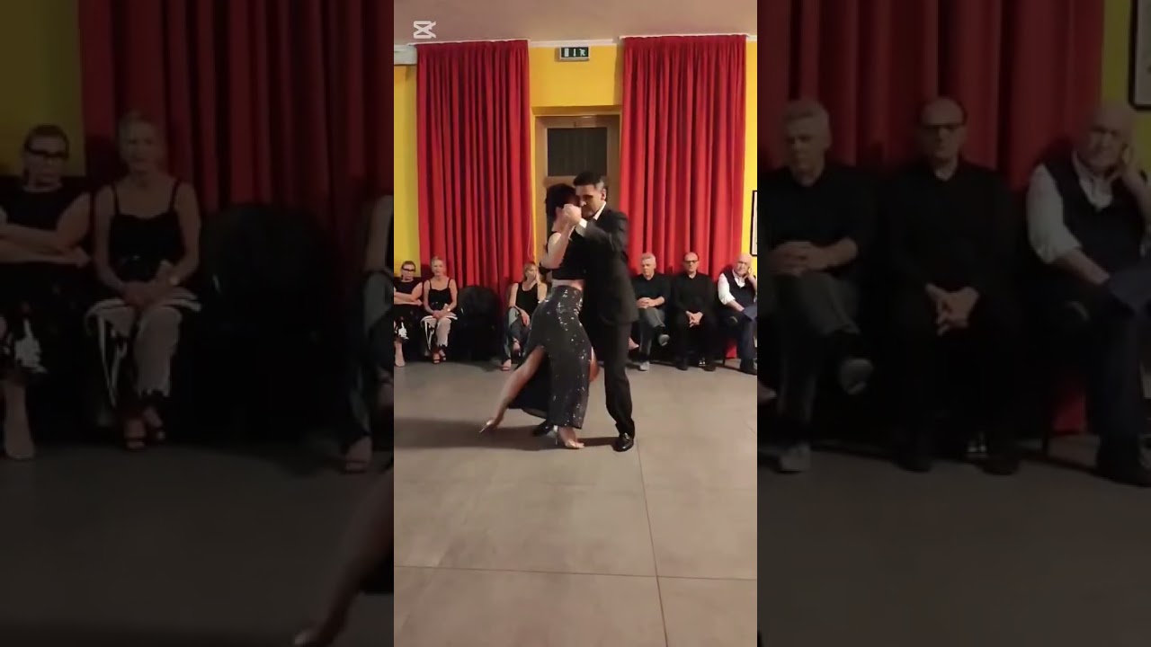 Los Mareados - Andrea Martínez & Lucas Paez