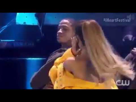 ARIANA GRANDE "F*GGOTS LET ME HEAR Y'ALL MAKE SOME NOISE!"