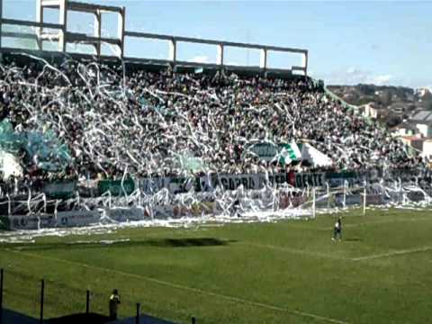 Chapecoense x Ituiutaba.. entrada do verdão em campo