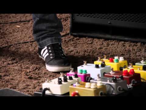 FuzzBox Test Drive: JHS Pedals - Juan Díaz (Bauda)