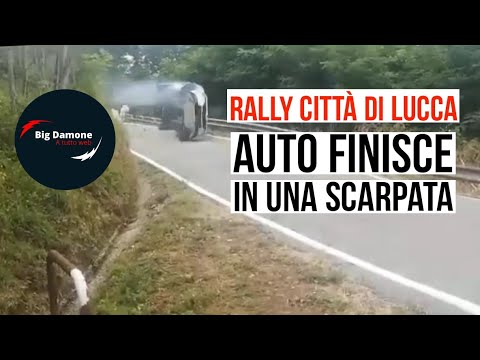 📢 Rally di Lucca: pauroso incidente. Auto finisce in una scarpata!