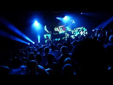 Armin van Buuren @ Metro Theatre drops Advanced Sleepwalkers!