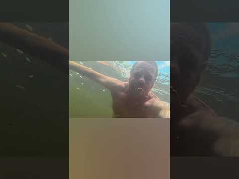 Balneario en Villa San Isidro. Cdba.