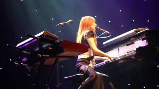 Tori Amos - Landslide - Paris 2009