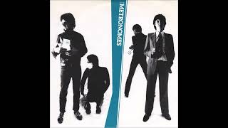 B- The Metronomes-Closed Circuit