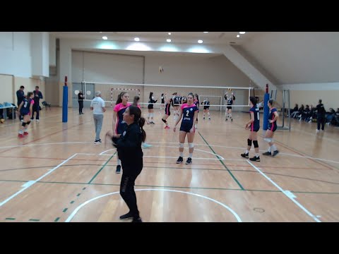 PH za juniorke u odbojci utakmica za 3 mjesto ŽOK Osijek - OK Split