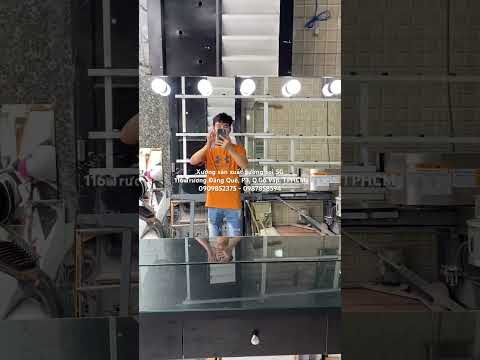 Bàn trang đIểm gắn đèn LED 1m5