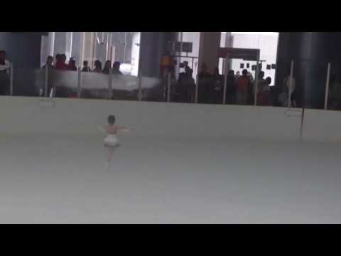 Tia Cunag - Technical Alpha (Skate Manila 2009)