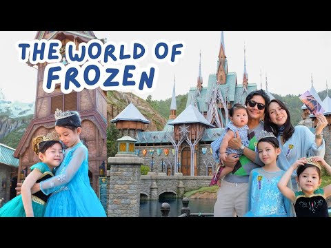 Exploring the WORLD OF Frozen Hong Kong Disneyland!