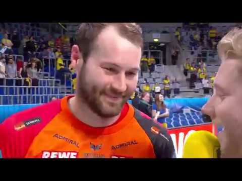 Steffen Fäth nach dem gewonnenen Achtelfinal-Hinspiel gegen Nantes