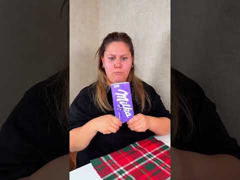 How to Give a Gift to Best Friend 😂🍫