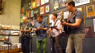 Hot Rize live at Twist & Shout September 27th, 2014 (5/7) Doggone