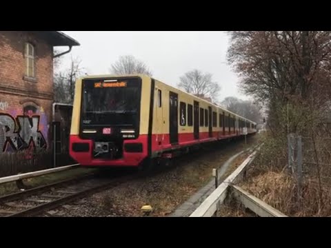 Sie fährt, die neue S-Bahn für Berlin